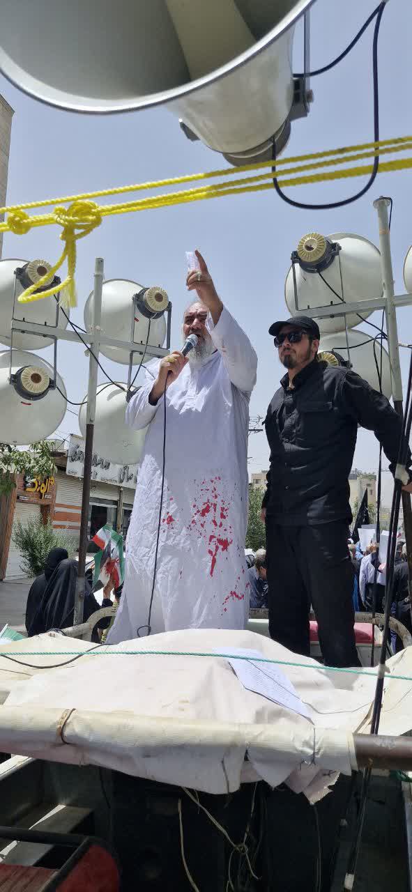 خروش عاشورایی کفنپوشان ایلام؛ طنین لبیک یا خامنهای در زاگرس!