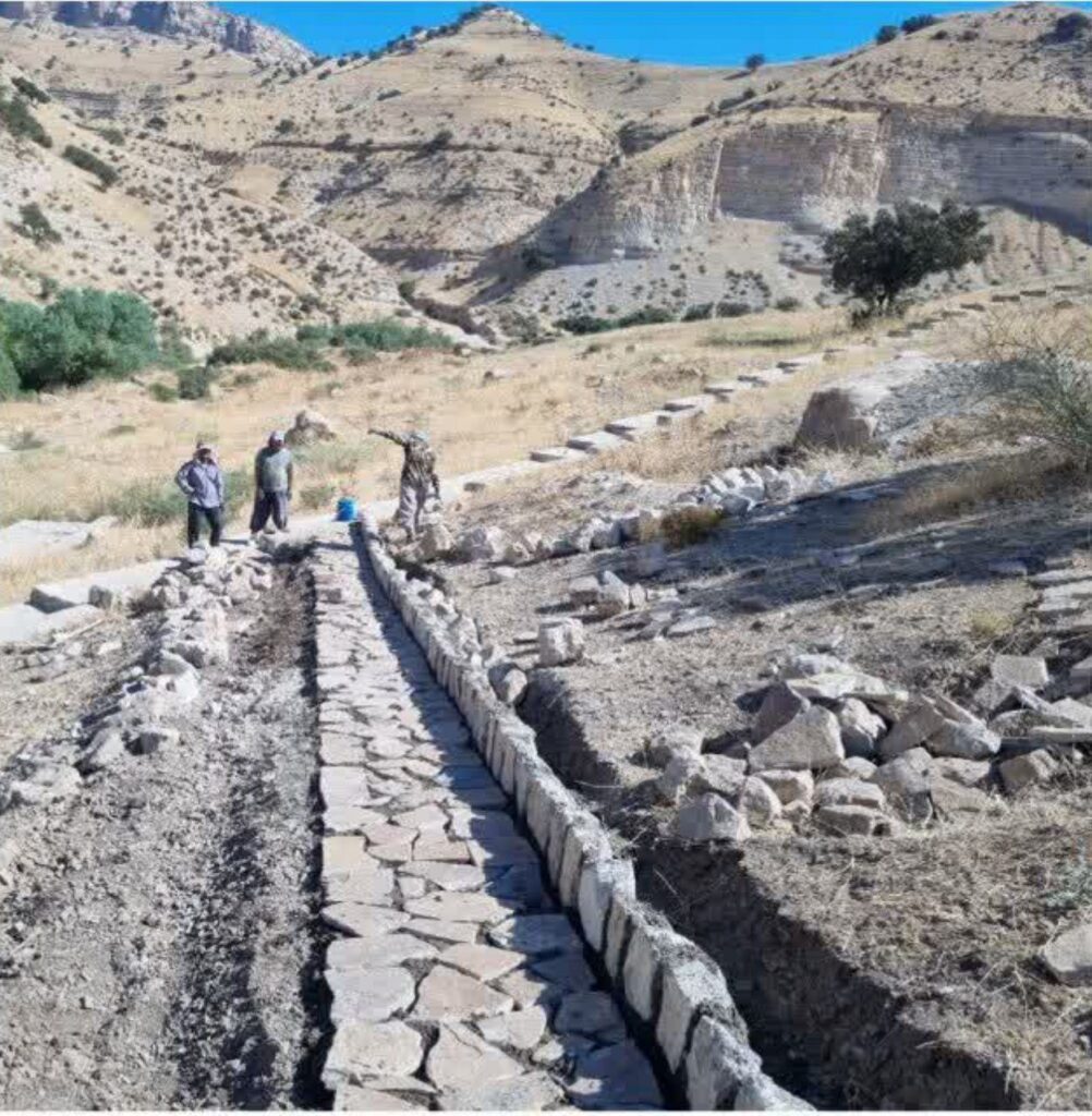 مدیرکل میراثفرهنگی ایلام خبر داد: مرمت و ساماندهی طاق تاریخی شیرین و فرهاد ایوان با اعتبار ۲ میلیارد تومان مدیرکل میراثفرهنگی ایلام خبر داد: مرمت و ساماندهی طاق تاریخی شیرین و فرهاد ایوان با اعتبار ۲ میلیارد تومان